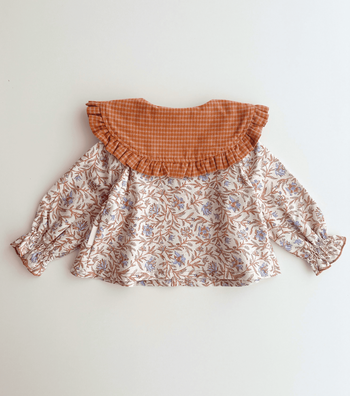 Blouse with gathers | Santillana | Stripes and Flowers