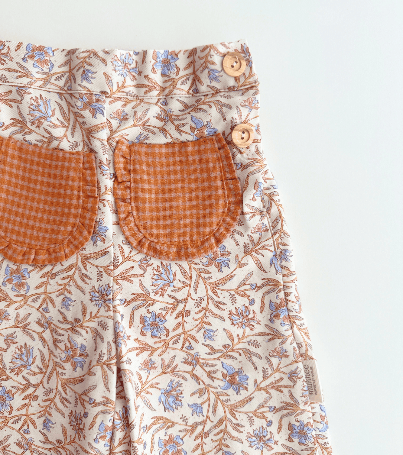 Ruffled pants | Santillana | Stripes and Flowers