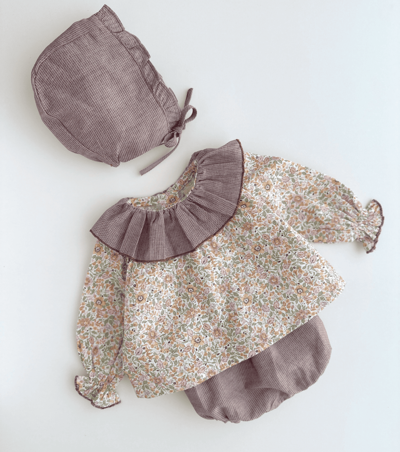 Blusa volantes bebé | Savia | Flores y Rayas Burdeos