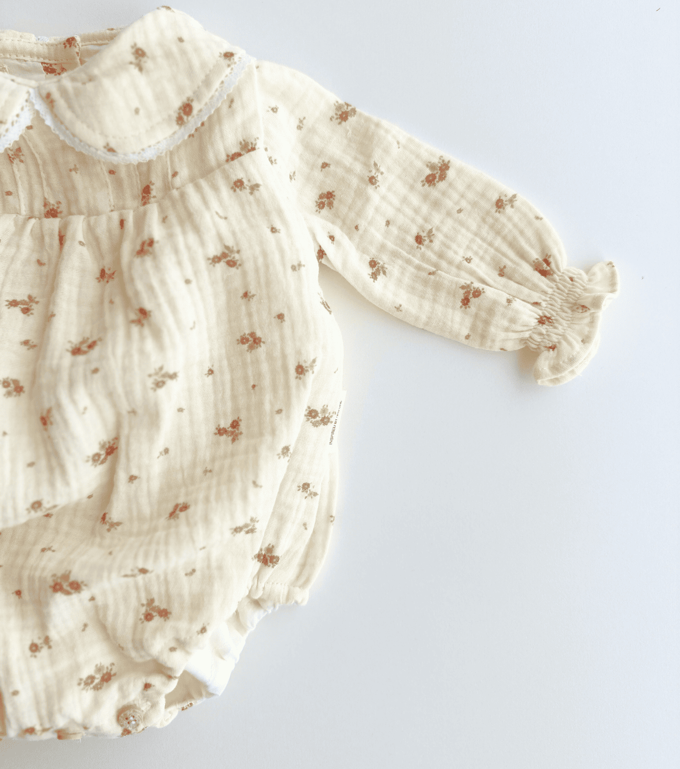 Ranita jaretas cuello bebé | Bruma | Mini flores rosas