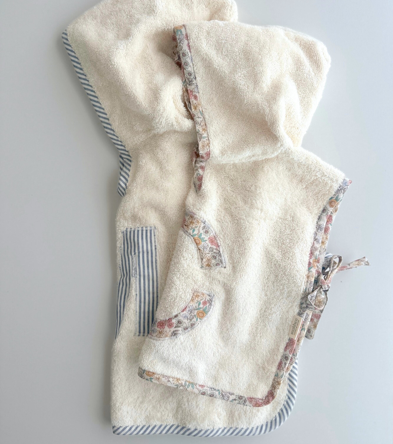 Personalized Towel Poncho | Santillana | Stripes and Flowers