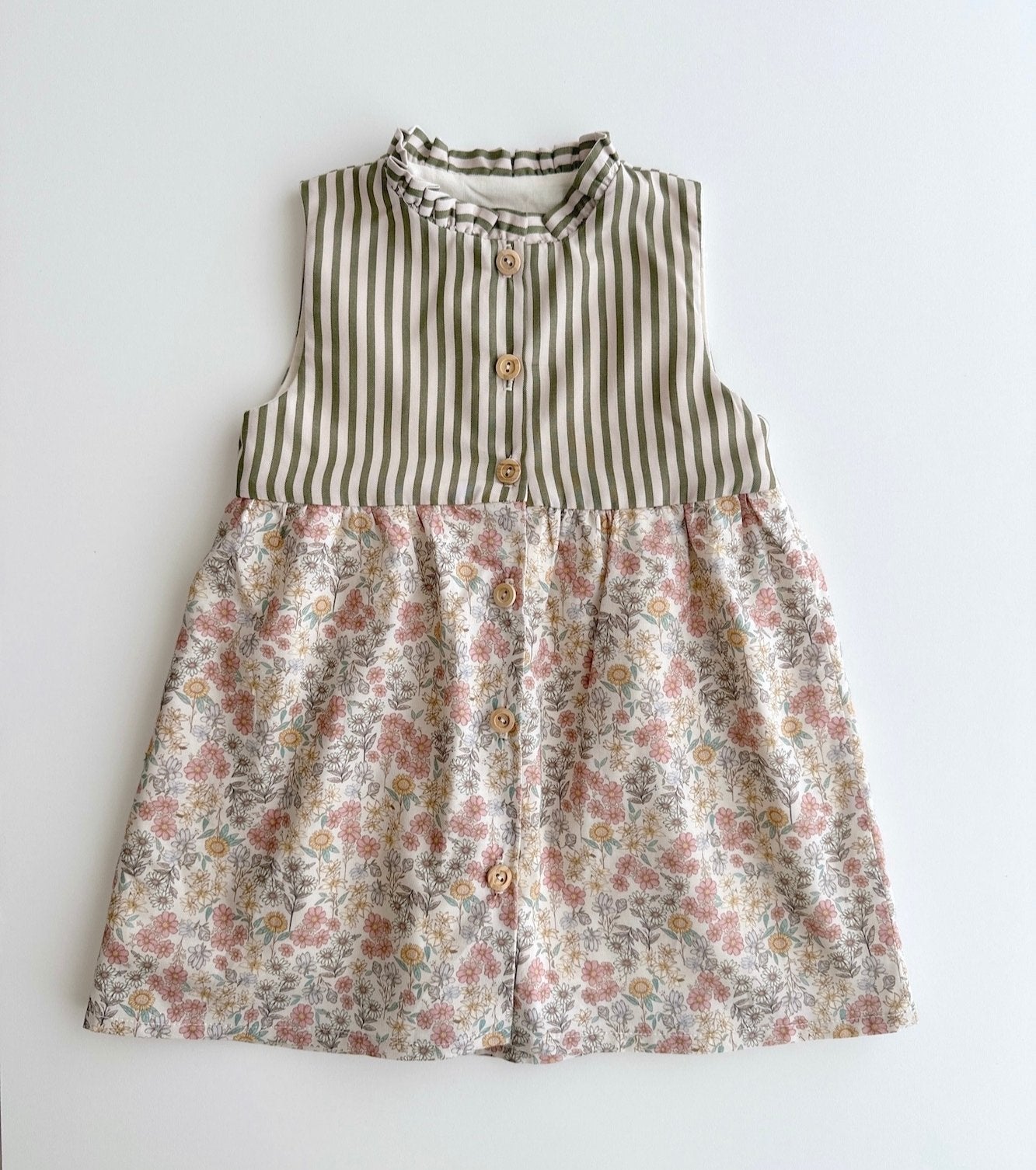 Vestido Cuello Fruncido | Santillana | Rayas y Flores