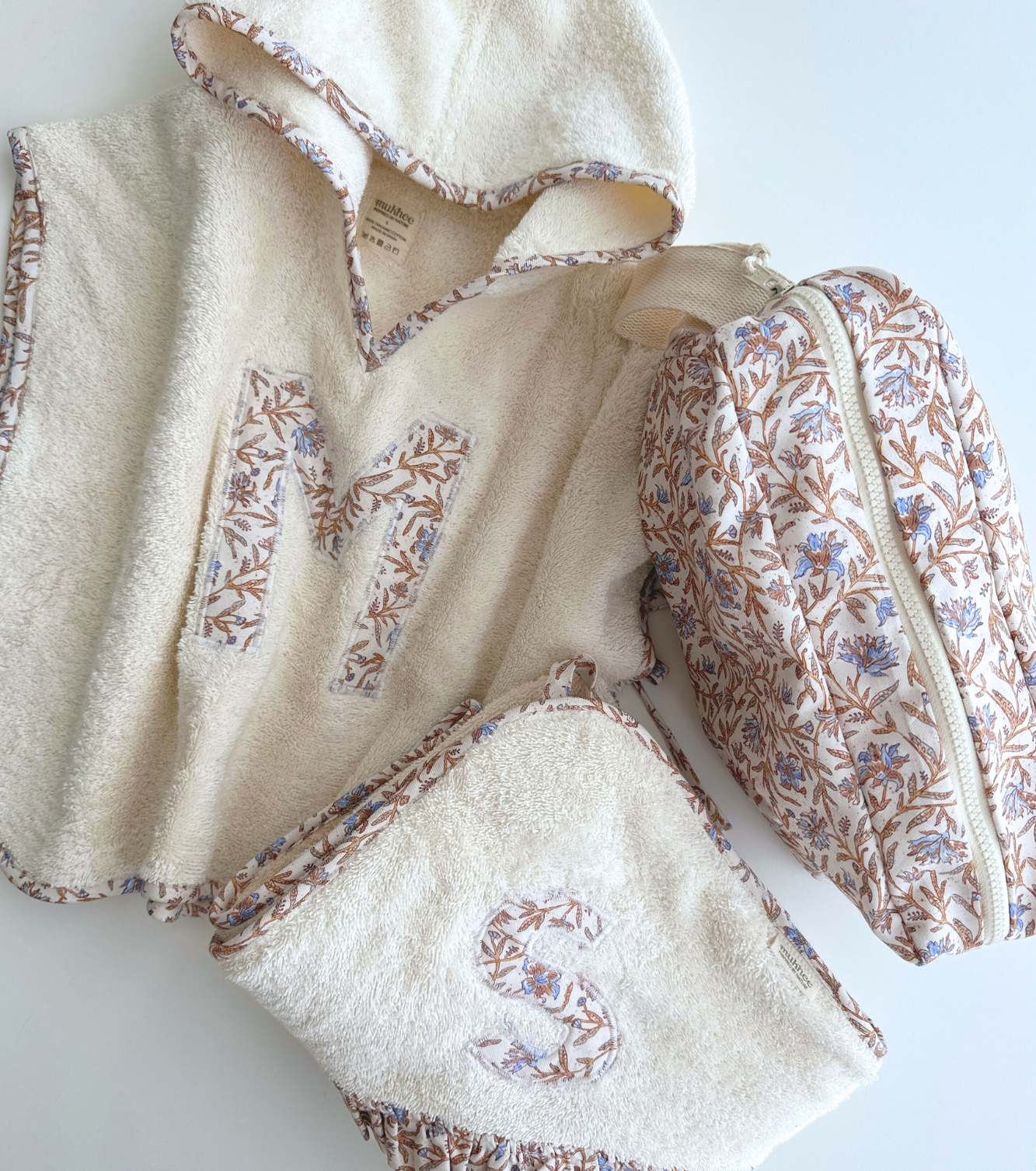 Ponchos & Complementos