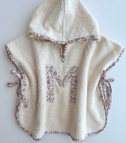 Poncho toalla Personalizado| Raíz | Flores ocre y azul