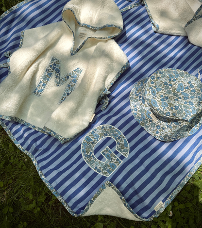 Toalla de Playa Personalizable | Marea | Rayas azul