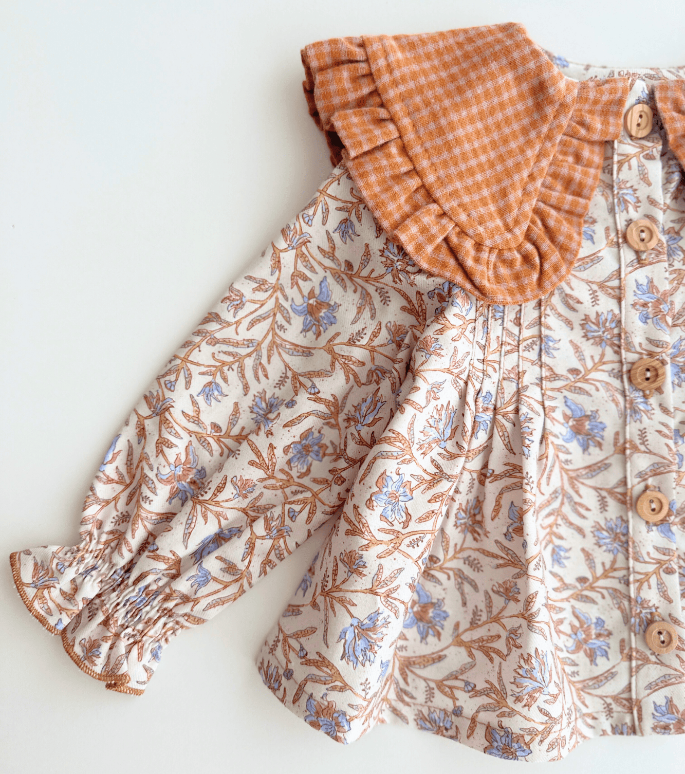 Blouse with gathers | Santillana | Stripes and Flowers