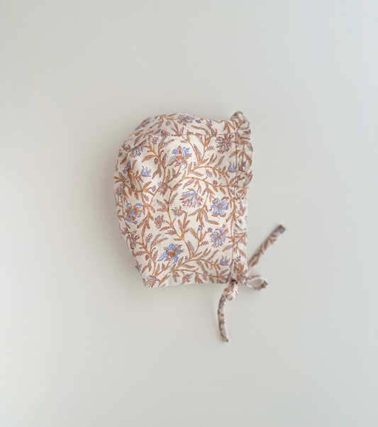 Organic cotton viyella bonnet | Cinnamon | Cinnamon Vichy