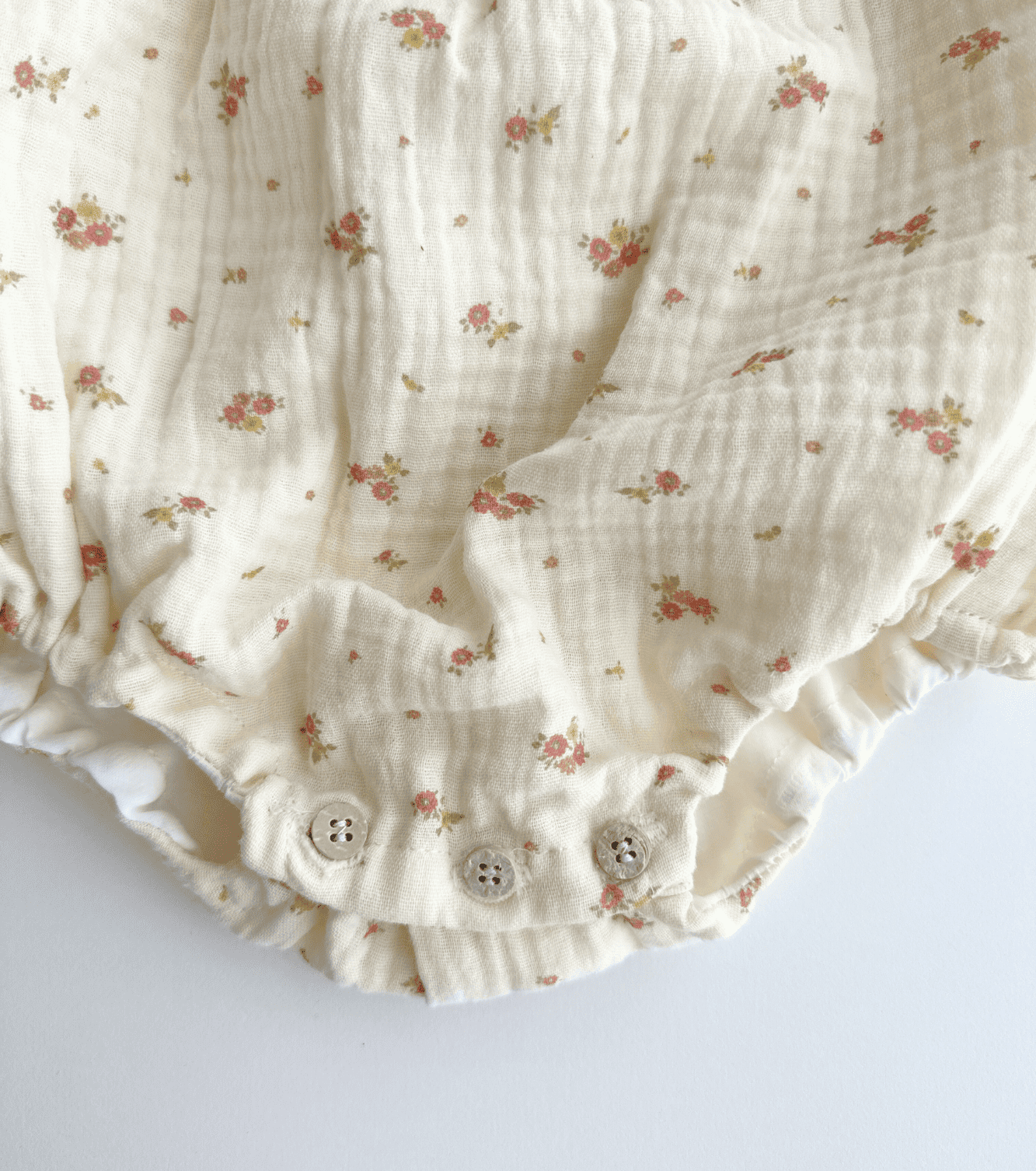 Ranita jaretas cuello bebé | Bruma | Mini flores rosas