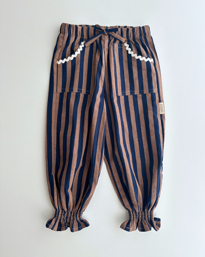 Pantalón bombacho | Castaño | Rayas