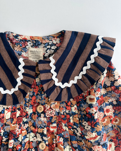Blusa jaretas | Castaño| Flores y rayas
