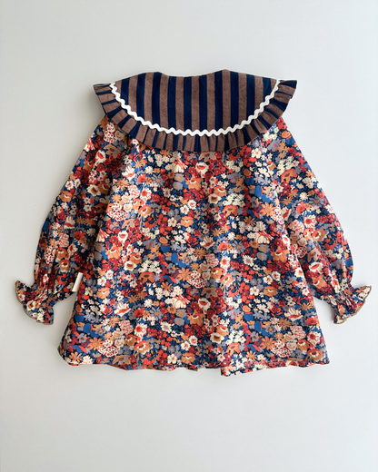 Blusa jaretas | Castaño| Flores y rayas