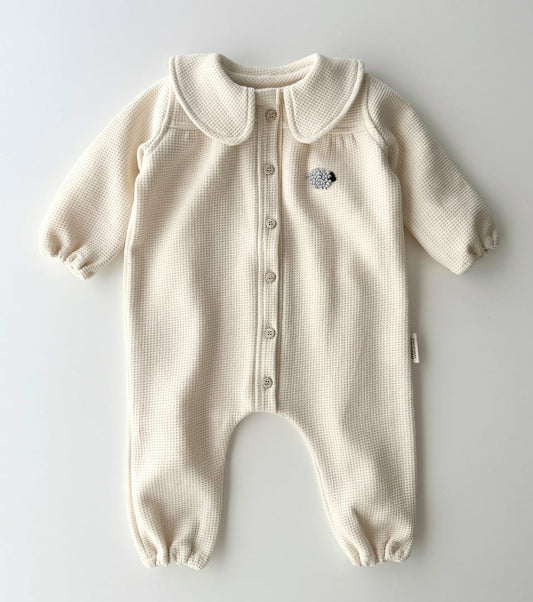 Organic cotton sheep romper | Boxwood | Ecru