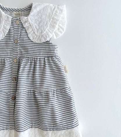 Robe en jean avec col brodé | Balmaseda | Denim rayé
