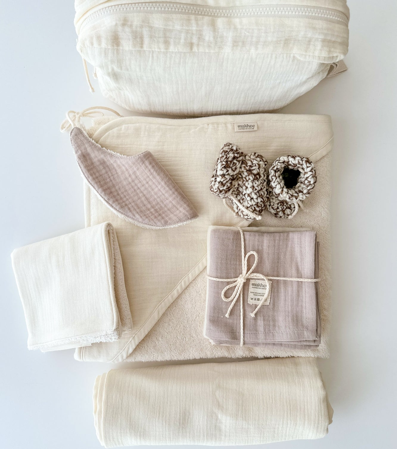 Organic cotton bib protector | Various colors
