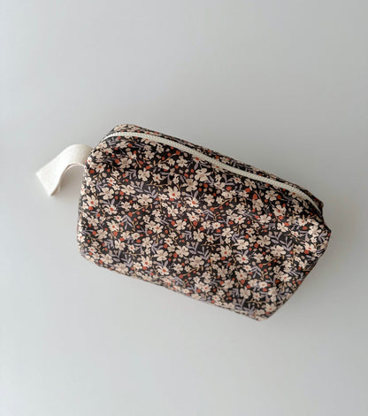 Organic cotton toiletry bag | Thought