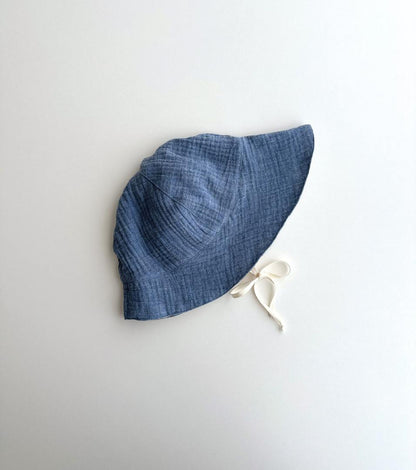 Organic cotton muslin brimmed hat | Indigo | Blue