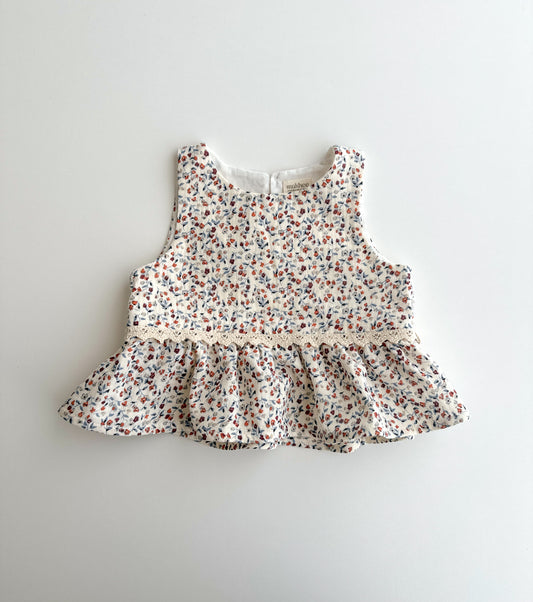 Organic cotton muslin blouse | Pomegranate | Flowers