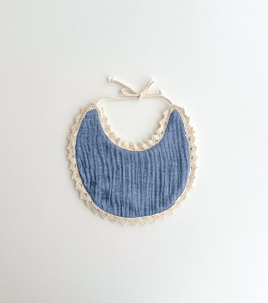 Organic cotton bib with lace trim | Indigo