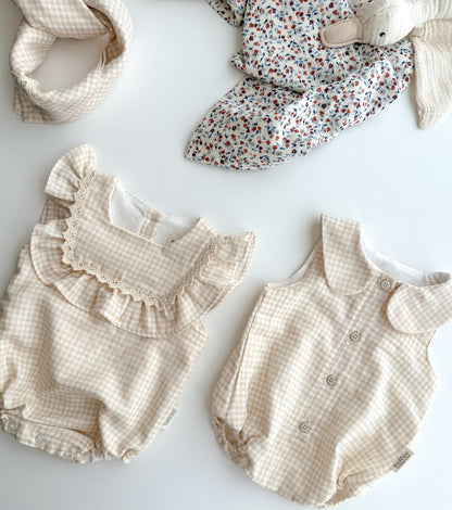 Organic cotton muslin ruffle romper | Calendula | Vichy