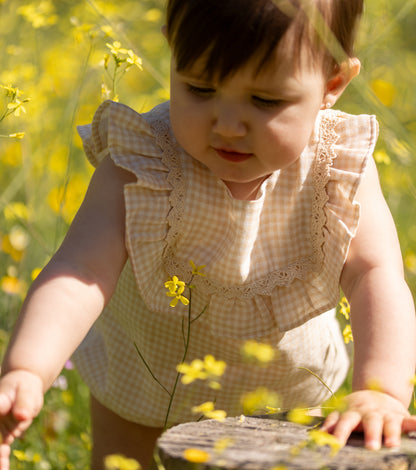 Organic cotton muslin ruffle romper | Calendula | Vichy