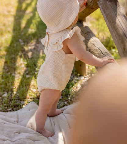 Organic cotton muslin ruffle romper | Calendula | Vichy