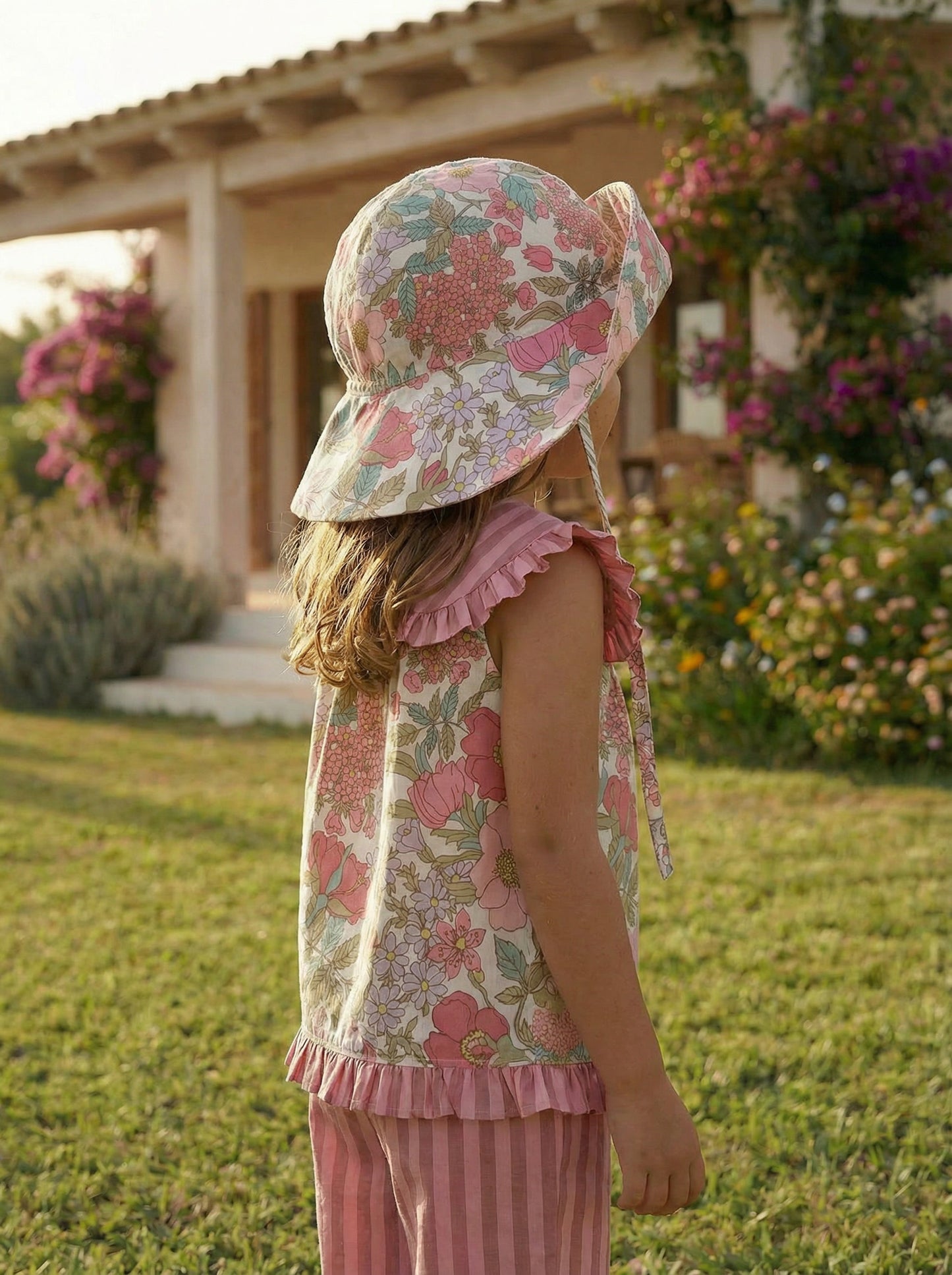 Sombrero ala flores | Buganvilla | Flores rosas