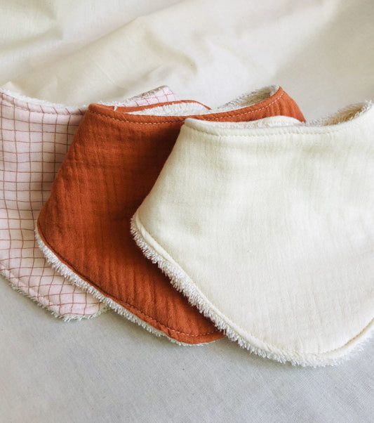 Organic cotton bandana bib | Various colors