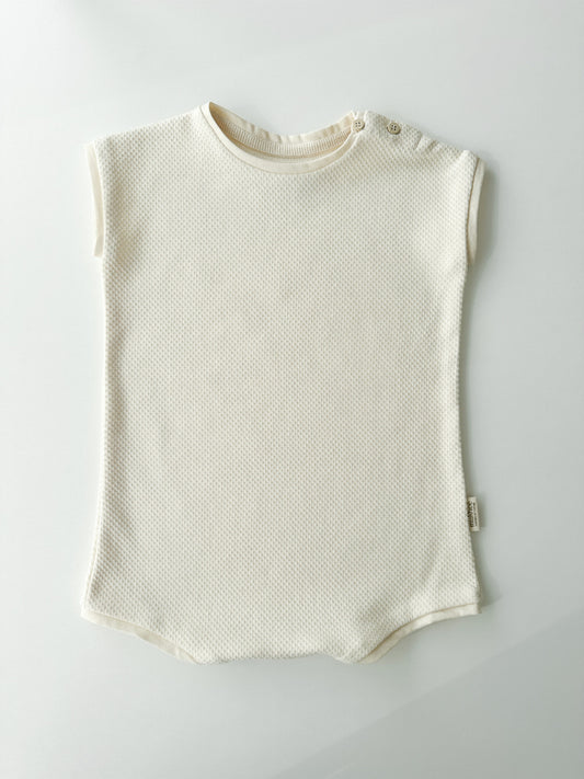 3D interlock organic cotton romper shorts | Nimo | Ecru